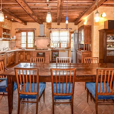 3 Bedroom Awesome In Civitella Dagliano Holiday home